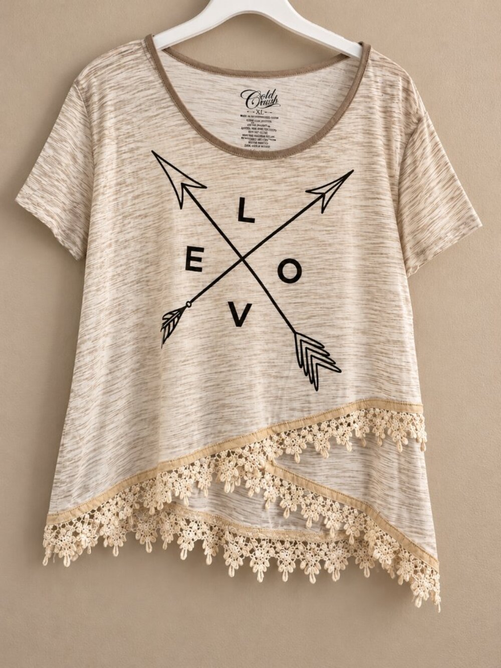 Boho Cold Crush LOVE Arrow Compass Graphic Beige Top with Crochet Lace Hem XL